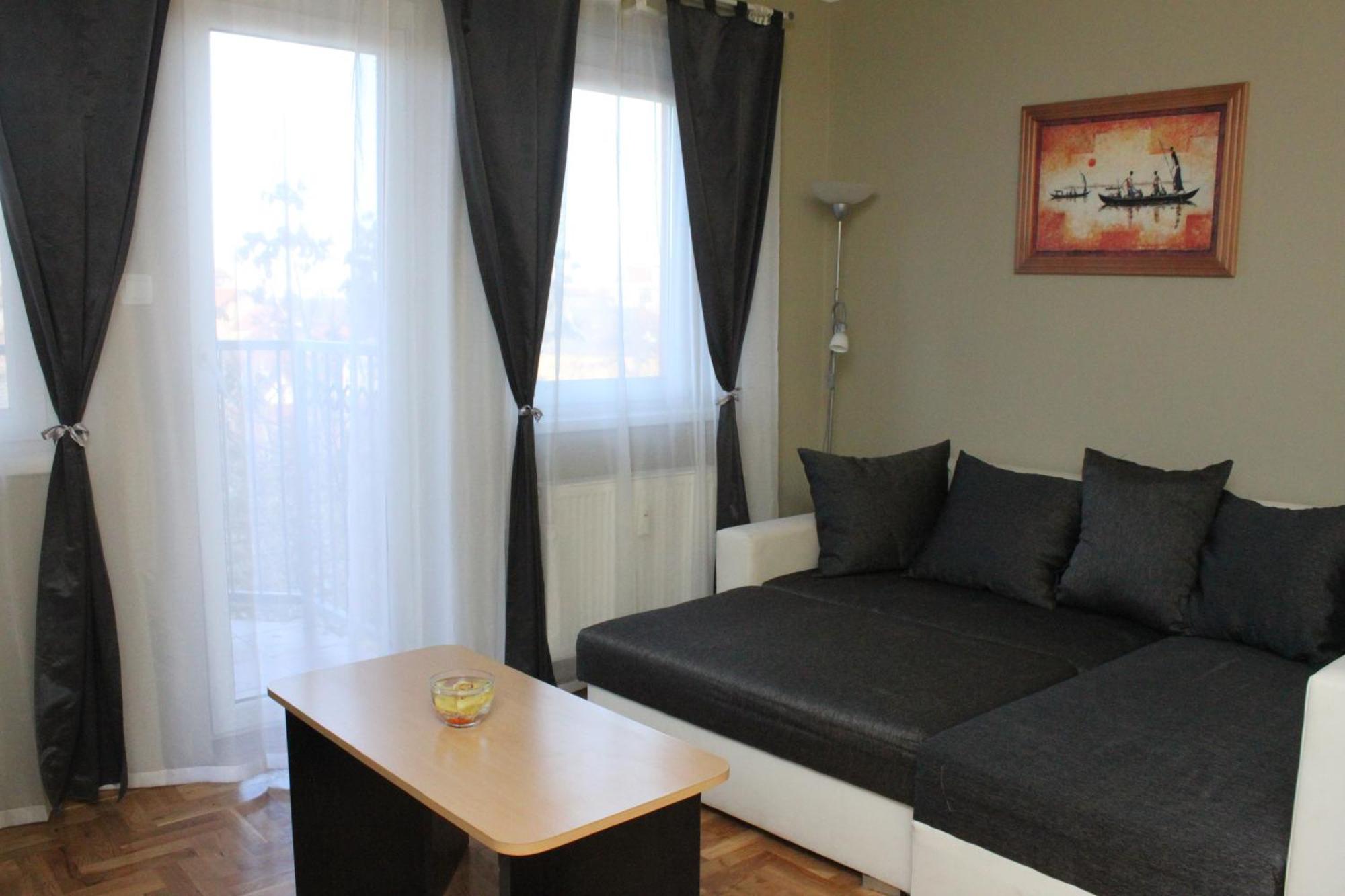 Sun Apartments Subotica Eksteriør billede